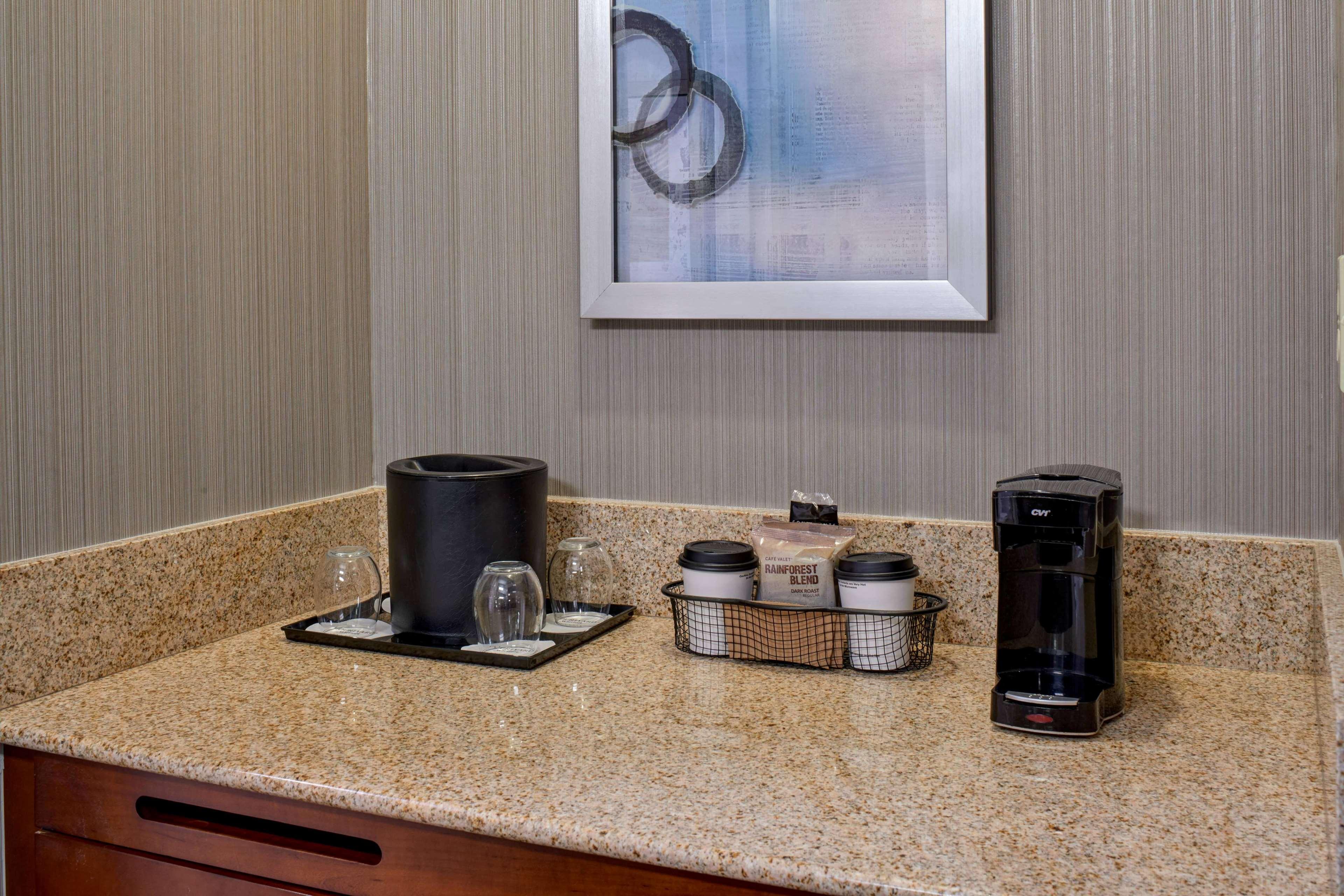 Sonesta Select Indianapolis Carmel Hotel Bagian luar foto