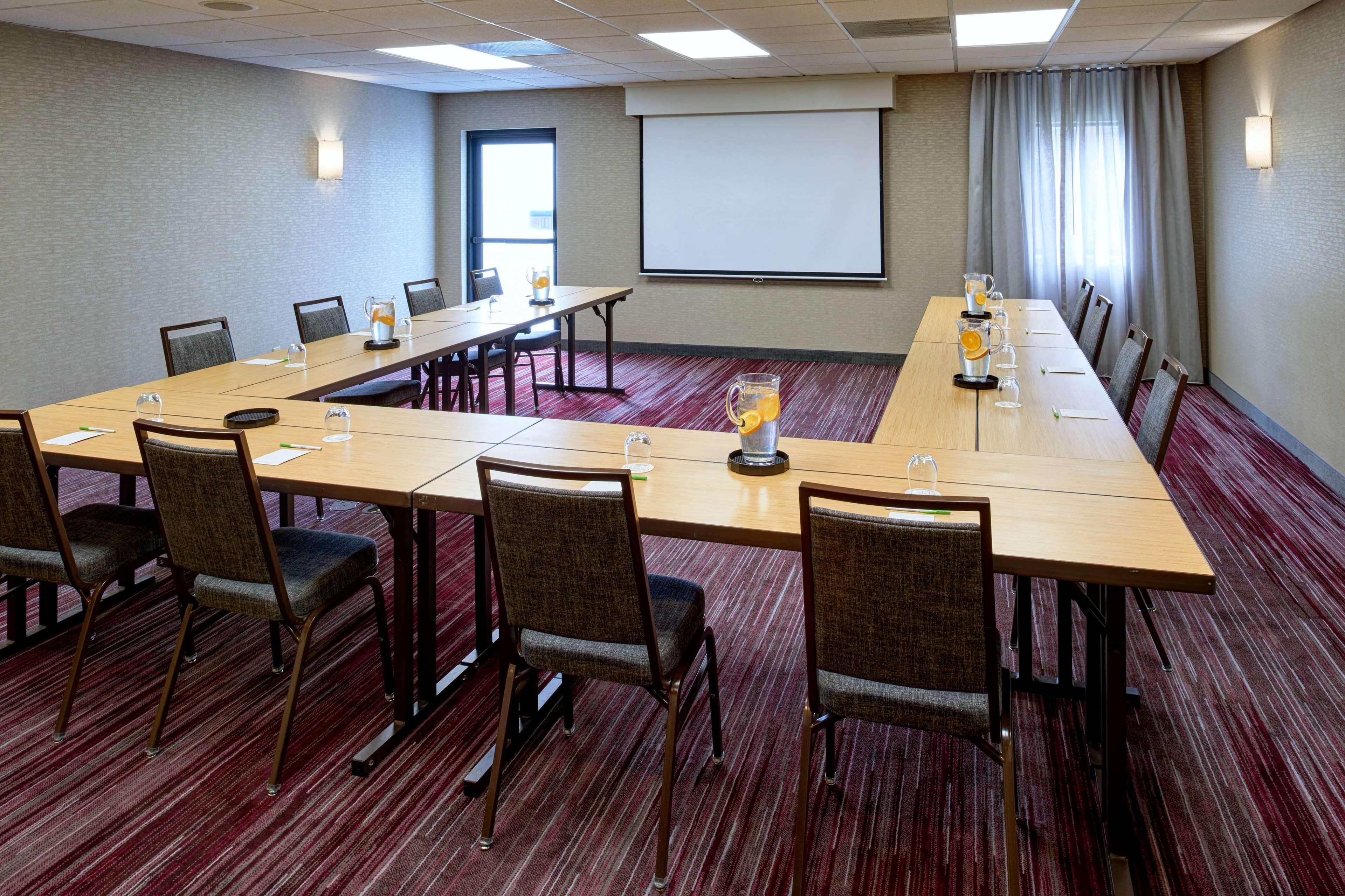 Sonesta Select Indianapolis Carmel Hotel Bagian luar foto